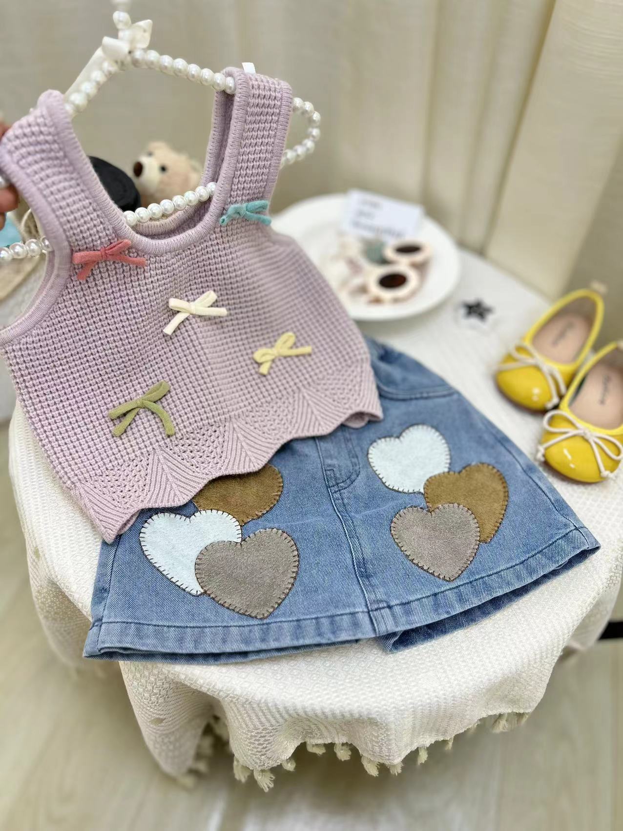 Mädchen Kleinkinderset Schleifen und Jeans