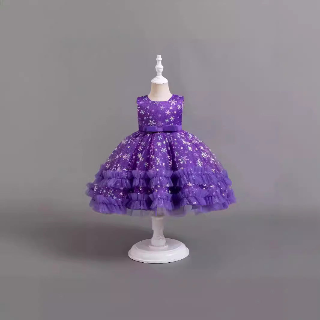 Kinderpartykleid mit glänzender Schleife