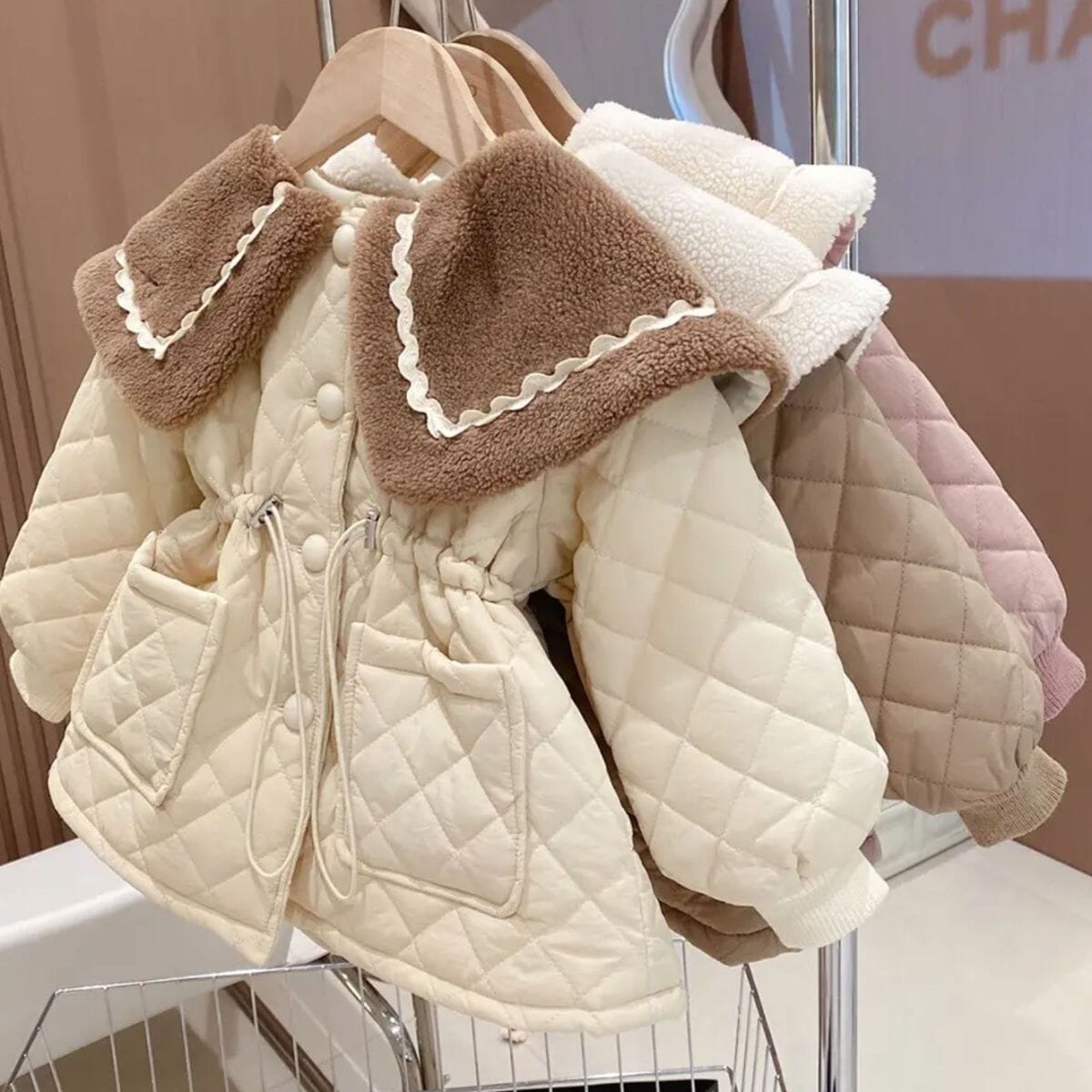 طوق معطف نسائي للأطفال من Warm