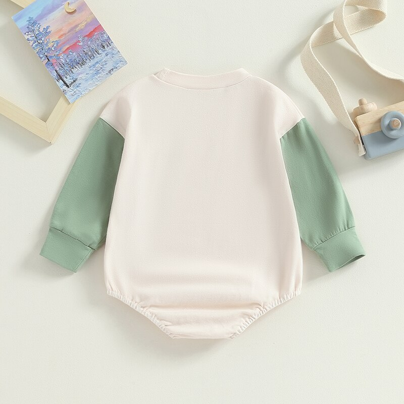 Children's bodysuit with brown pocket