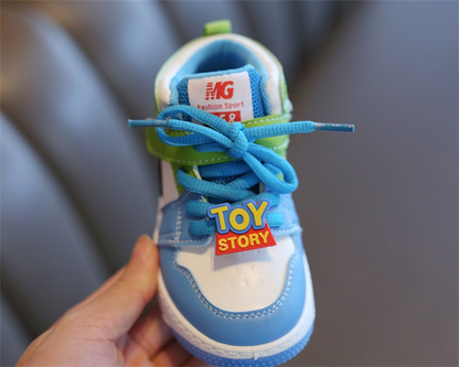 Children's  colored sneakers TOY