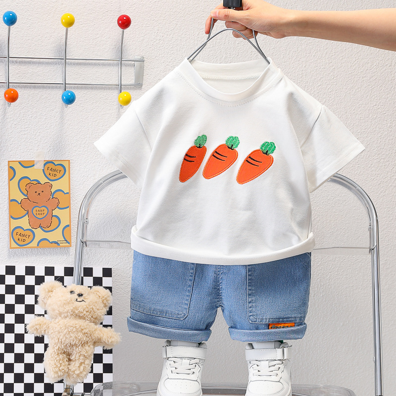 Children's carrot set