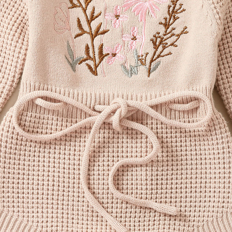 Minimalist Children's Body embroidered with flowers