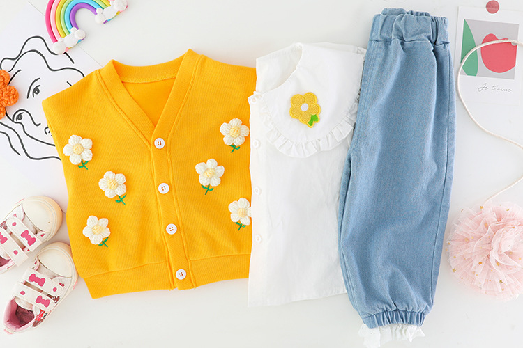 Children's shirt set with flower collar