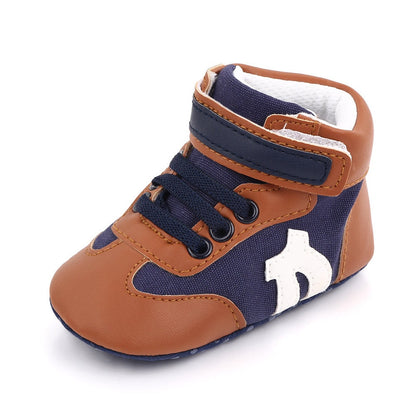 Boot style shoe for boys