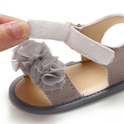 Sandal for baby girl with flowers