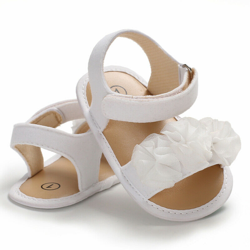 Sandal for baby girl with flowers