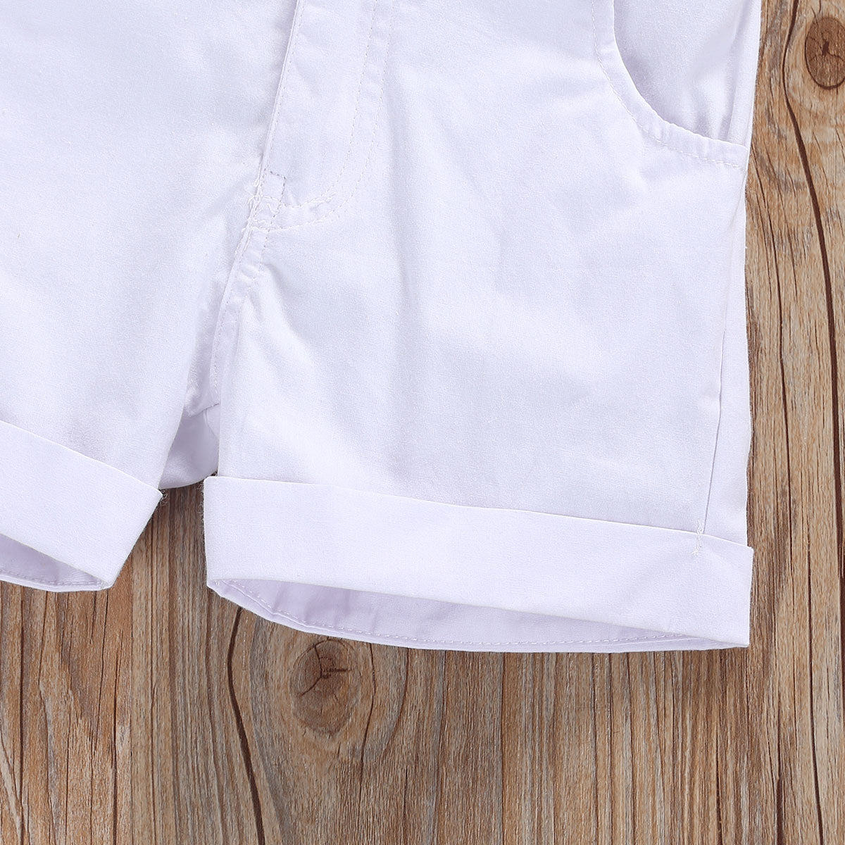 Boys short-sleeved shirt and shorts set