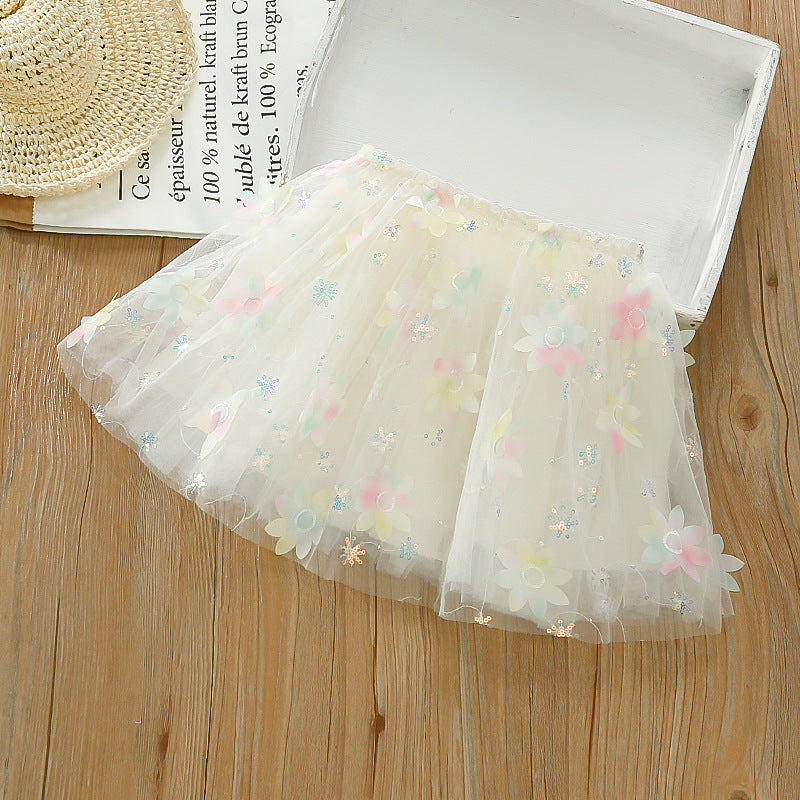 Tulle skirt with flowers