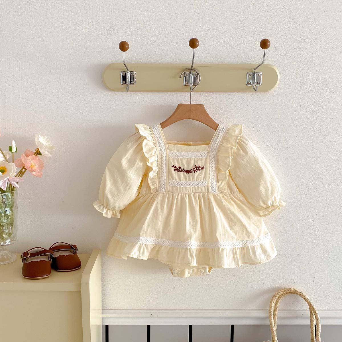 Minimalist Girls' Bodysuit