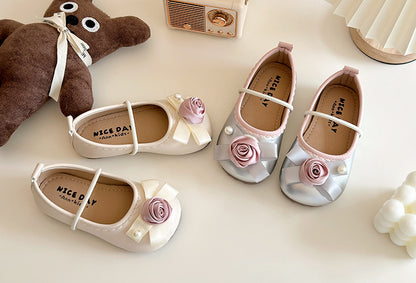 Girls’ Flower Shoes