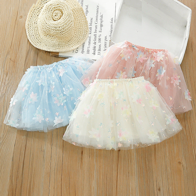 Tulle skirt with flowers