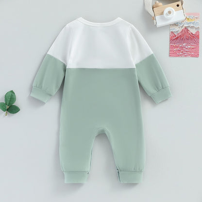 Children's green jumpsuit with buttons and pocket