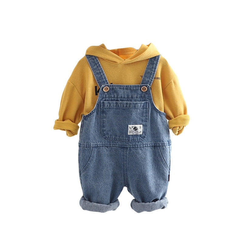 Children's jumpsuit with hood