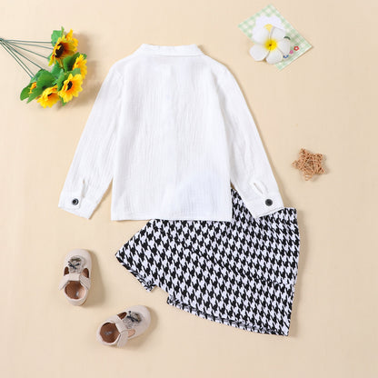 Children's set with white shirt and skirt