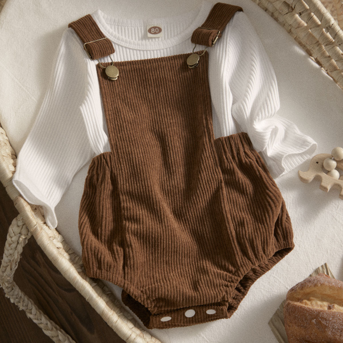 Set with children's overalls and blouse