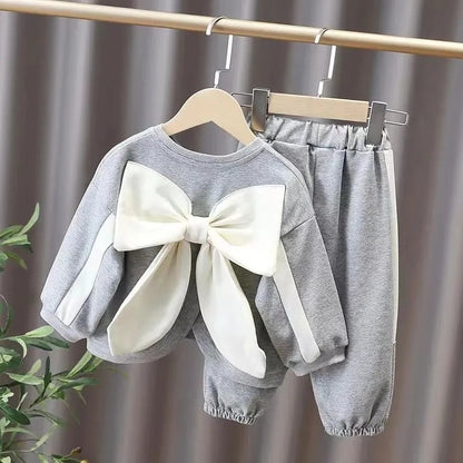 Children's set with bow