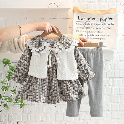 Children's 3-piece vintage patterned set