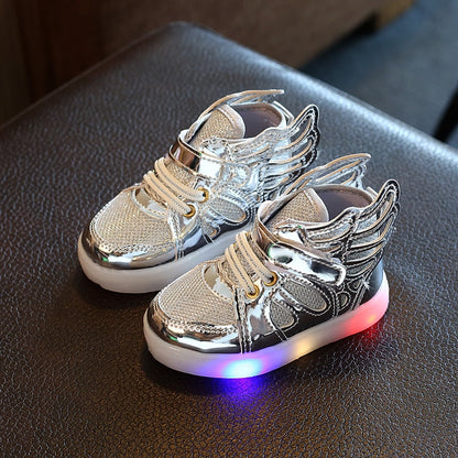 Children's shoe with wing and LED