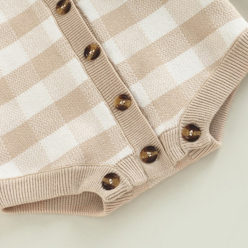 Baby plaid bodysuit with buttons