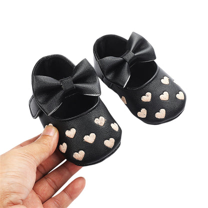 Kids Shoe with bow and heart