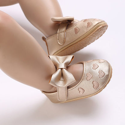 Children's bow and heart shoes