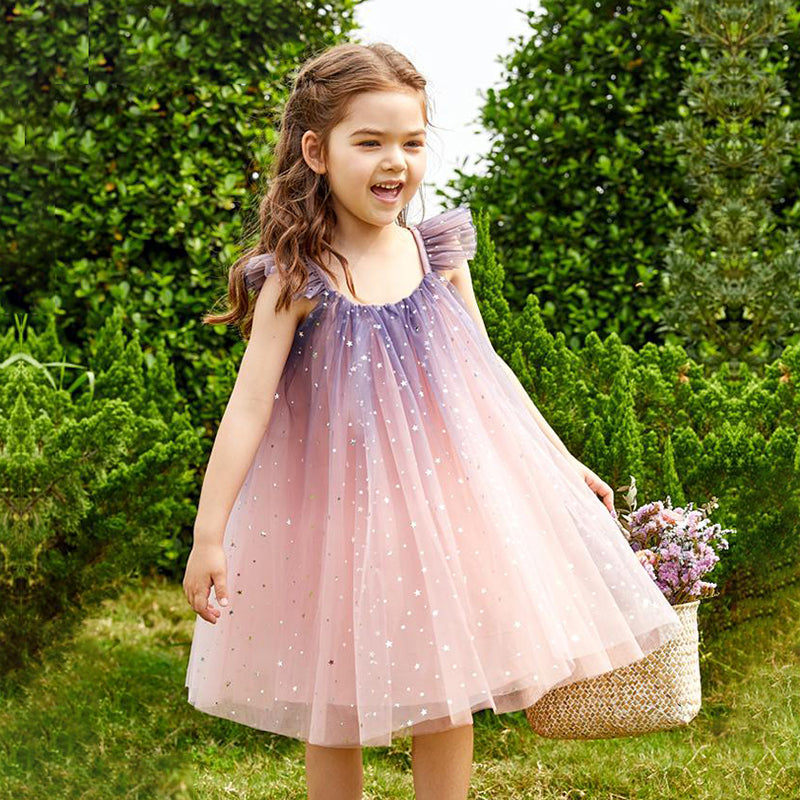 Children's dress in delicate tulle with glitter