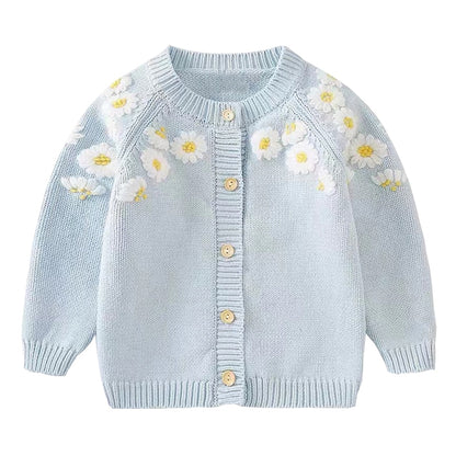 Children's sweater with daisies