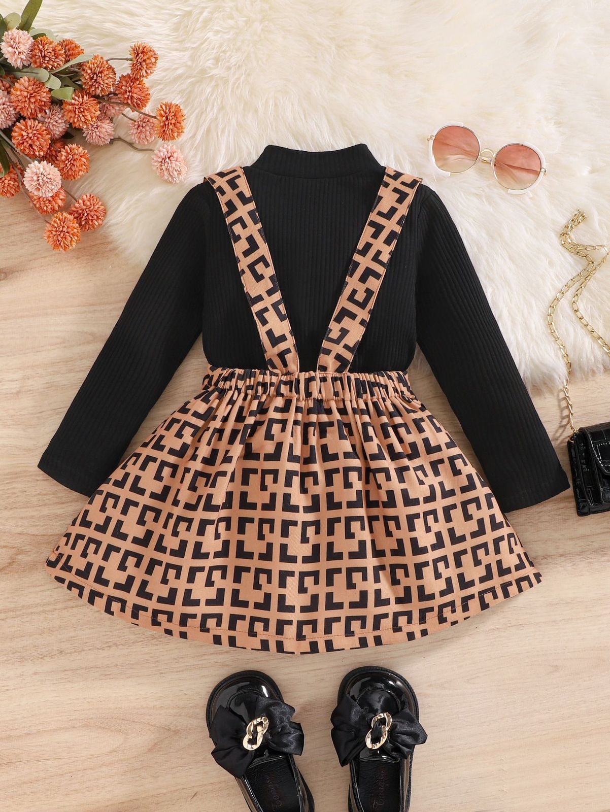 Children's set with black blouse