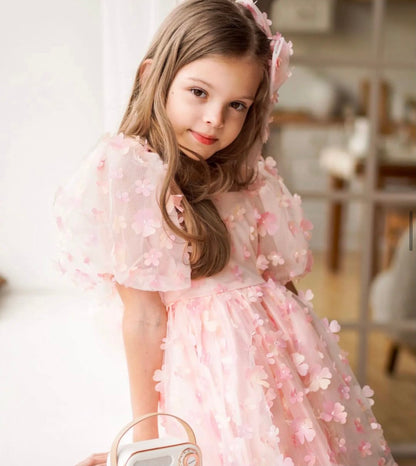 Delicate Dress for children with flowers