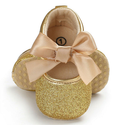 Shoe for Baby Girl delicate with glitter and bow