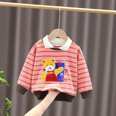 Bear letters sweater/blouse