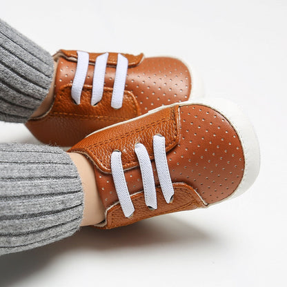 Elastic Shoelace Sneakers