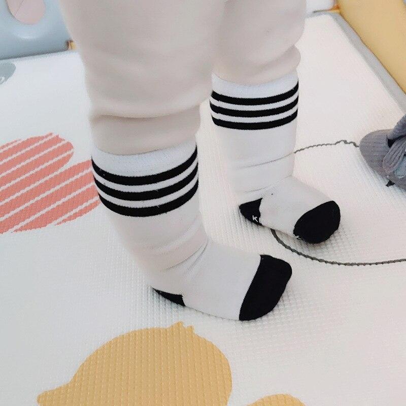 Children's Black and White  Socks