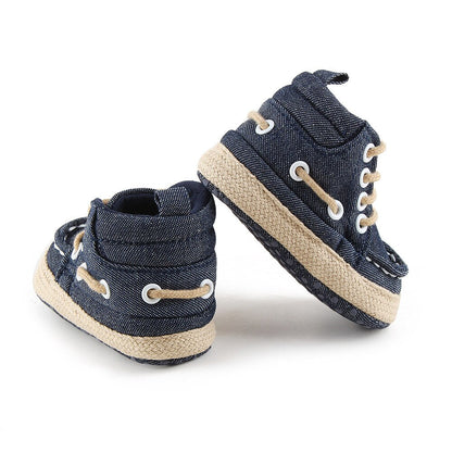 High Top Shoelace Sneakers