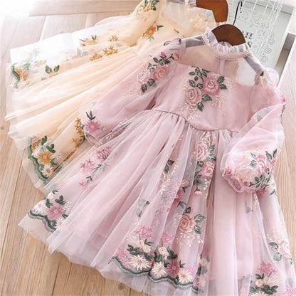 Elegant Children's Dress With Flowers