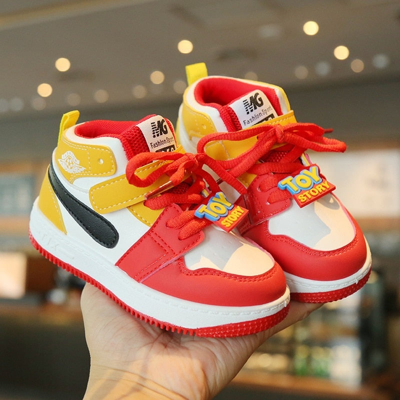 Children's  colored sneakers TOY