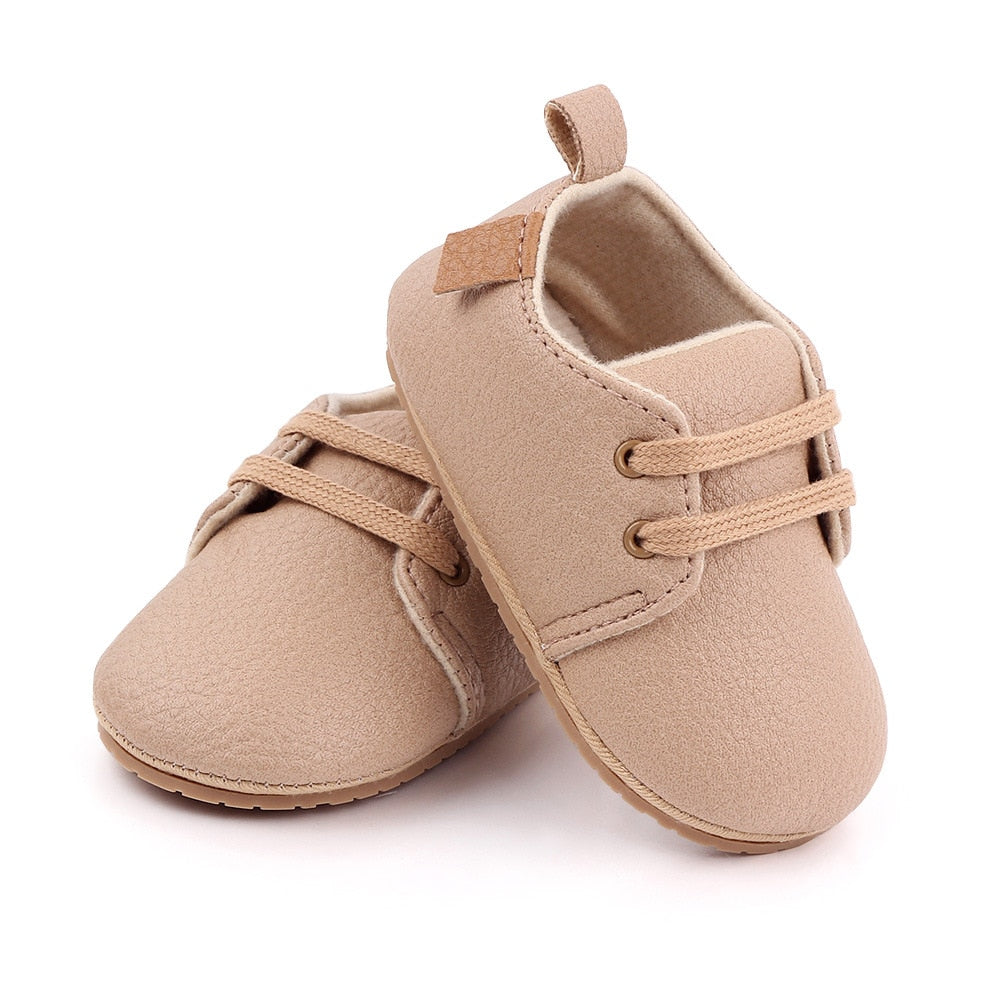 Anti slip baby shoes