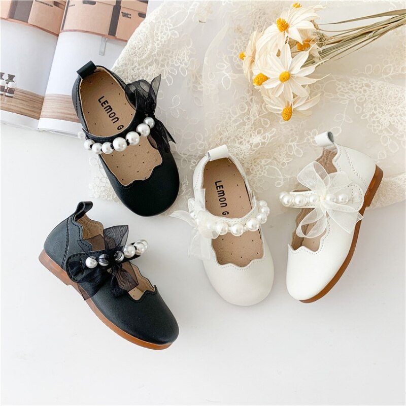 Tulle and Pearls Bow Shoes