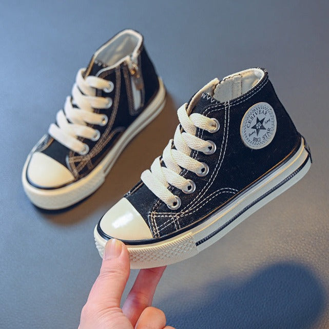 Star Bootie Zipper Sneakers