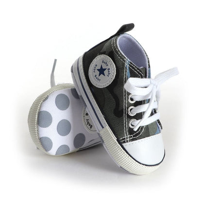 Camouflage Star Sneakers